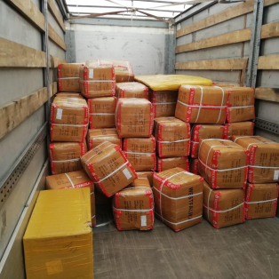 Поиск производителя одежды и обуви в Китае