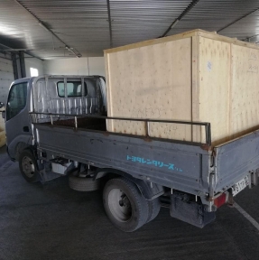 <p>Очередной станок лазерной гравировки выпущен, передан к доставке.</p>
