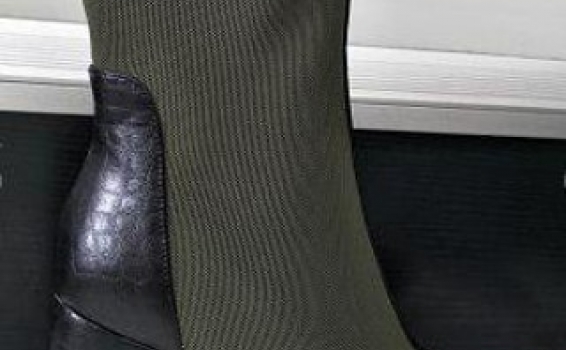 Вчера приняли к доставке на складе продавца в Кита...