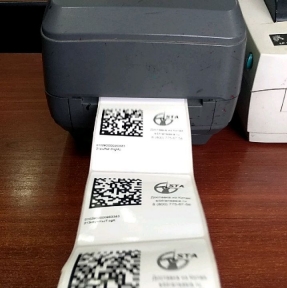 <p>Производство и импорт обуви без маркировки запрещен с 1 марта 2020 года. Оптовая и розничная продажа немаркированной обуви запрещена с 1 марта 2020 года. Передача сведений о производстве, импорте, оптовой и розничной продаже в систему маркировки обязательна с 1 марта 2020 года. Клиенты ГК STA &laquo;СибирьТрансАзия&raquo; полностью готовы к работе по новым правилам. Сервисы, которые мы даем Вашему бизнесу с Китаем: - логистические решения в формате &laquo;от двери до двери&raquo; для генеральных и сборных грузов - маркировка обуви: услуга по маркировке реализуется на нашем СВХ, каждую пару обуви сотрудники нашего склада маркируют уникальным двумерным Data Matrix кодом, нанося его на коробку, осуществляется передача кодов маркировки в рамках электронного документооборота с Компанией &ndash; Клиентом (в рамках системы мониторинга) - таможенное оформление: соблюдения запретов и ограничений, подача декларации на товары под брокерской печатью, экспертная работа с дополнительными проверками по стоимости, представление интересов Компании &ndash; Клиента в таможне нашими штатными специалистами по таможенному праву - СВХ: мы владельцы склада временного хранения. Если логистику Вы делаете самостоятельно, мы дадим Вам лучший таможенный сервис на маршруте, на лучших условиях на маршруте. ГК STA &laquo;СибирьТрансАзия&raquo; - безопасный клиентоориентированный сервис для Компаний, работающих с Китаем.</p>
