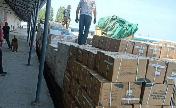 На Алашанькоу разместили очередную партию сборного...