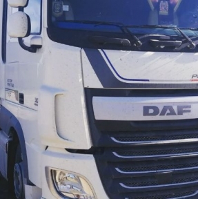 <p>Как началась ваша рабочая неделя? У нас сегодня на оформлении три транспортных средства с партиями свежих томатов, перца и чеснока. Работа кипит! Импортируете свежие овощи из Китая? Обязательно получите наше коммерческое предложение и консультацию по условиям и возможностям сотрудничества.</p>
