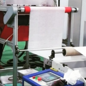 <p>На складе фабрики &ndash; производителя в Китае проходит процедуру контроля качества линия для производства нетканого материала. На следующей неделе планируем принять оборудование к доставке. Планируете поставку товарной партии из КНР? Обязательно получите наше коммерческое предложение и консультацию по возможностям и условиям сотрудничества. Доставка и таможенное оформление грузов из Китая &ndash; наша профессия!</p>
