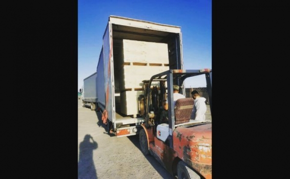 Очередная партия сборного груза размещена в трансп...