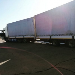 <p>Разместили на нашем СВХ очередную партию груза из Китая. Мы даем российским Компаниям экспертный логистический и таможенный сервисы, включающие: доставку в формате &laquo;от двери до двери&raquo; для сборных и генеральных грузов, услуги современного СВХ, брокерские услуги, представление интересов в таможенных органах, юридические услуги, комплексный аутсорсинг услуг ВЭД. Планируете поставку товарной партии из Китая? Обязательно получите наше коммерческое предложение и консультацию по возможностям и условиям сотрудничества. Доставка и таможенное оформление грузов из Китая &ndash; наша профессия!</p>
