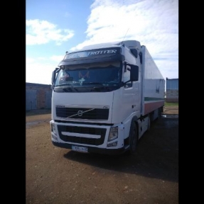 <p>Просто рабочие зарисовки: завершены таможенные процедуры для очередной партии свежего перца, декларация выпущена. За каждой доставленной товарной партией &ndash; качественная работа специалистов профильных отделов ГК STA &laquo;СибирьТрансАзия&raquo;. Считаете, что в оказываемых Вам услугах по сопровождению ВЭД сделок есть, что улучшить? Сформулируйте нам запрос, мы постараемся найти решение, учитывающее потребности Вашей Компании.</p>
