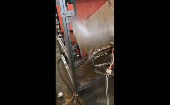 В то время, как одни заказы проходят последние эта...