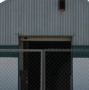 <p>ГК STA &laquo;СибирьТрансАзия&raquo; - профессиональный Оператор ВЭД с КНР, мы даем российским юридическим лицам, ведущим бизнес с Китаем, комплексные сервисные решения, позволяющие минимизировать риски, сокращать расходы и сроки поставок, формировать конкурентные преимущества. С момента создания бренда в 2008 году, мы всегда уделяли максимум внимания совершенствованию услуг, связанных с представлением интересов Компаний &ndash; Клиентов в рамках реализации таможенных процедур. Сейчас экспертный таможенный сервис от ГК STA &laquo;СибирьТрансАзия&raquo; включает в себя: - услуги собственного современного СВХ - брокерские услуги - соблюдение запретов и ограничений (мер нетарифного регулирования) - эффективная работа с дополнительными проверками - представление интересов Компании- Клиента штатными таможенными юристами И сегодня мы с гордостью сообщаем о скором открытии собственного таможенного склада открытого типа &ndash; единственного в Алтайском крае &ndash; на территории нашего логистического терминала! ГК STA &laquo;СибирьТрансАзия&raquo; - экспертный таможенный сервис теперь и в режиме таможенного склада.</p>
