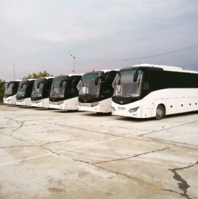 <p>Завершена процедура таможенного оформления партии китайских автобусов KING LONG, декларация выпущена. ГК STA &laquo;СибирьТрансАзия&raquo; предлагает вам экспертный таможенный сервис и лучшие условия сотрудничества на маршруте логистики транзитом через Казахстан: - логистические услуги - профессиональные брокерские услуги - короткие сроки оформления - качественное представление интересов - безопасное ответственное хранение на нашем терминале Планируя поставку очередной партии автобусов, обязательно получите наше коммерческое предложение.</p>
