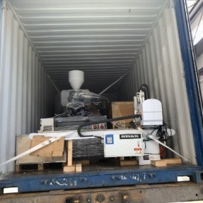 <p>Очередная партия оборудования принята нами к доставке на складе фабрики производителя в Китае. Импортируете станки и оборудование из Китая? Обязательно получите наше коммерческое предложение и консультацию по возможностям и условиям сотрудничества. Доставка и таможенное оформление грузов из Китая &ndash; наша профессия!</p>
