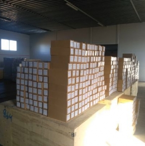 <p>Легкий досмотр &ndash; это процедура фактического контроля, когда она реализуется на нашем СВХ, при участии наших специалистов: быстро готовим партию к досмотру, гарантируем бережное отношение к товару, эффективно представляем интересы Компании &ndash; Клиента в диалоге с таможней, по завершению, если необходимо, обеспечиваем доупаковку грузовых мест.</p>
