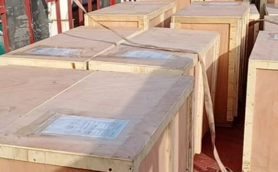 На складе фабрики в Китае приняли к транспортировк...