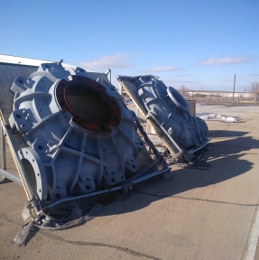 <p>Разместили на нашем СВХ очередную партию сборного груза. Уже подано и выпущено - 12 деклараций, в работе - 5. Российским юридическим лицам, ведущим бизнес с Китаем, ГК STA предлагает следующие сервисы: - безопасные логистические решения: авто, авиа, ж/д, мультимодальные перевозки море+ж/д; - экспертный таможенный сервис, - услуги контрактодержателя для Компаний, не являющихся участниками ВЭД, - услуги профессиональных таможенных юристов, - услуги собственного СВХ, - услуги собственного таможенного склада. Отправьте нам заявку на доставку, мы сделаем Вам предложение, учитывающее все потребности Вашей Компании. Доставка грузов из Китая &ndash; наша профессия!</p>
