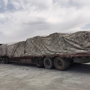 <p>- &laquo;Ключ на старт&raquo;... - &laquo;Поехали&raquo;! Очередная партия сборного груза доставлена в автомобильный пункт пропуска, сегодня планируем завершить экспортные процедуры, затем выход, открытие таможенного транзита, доставка на наш СВХ в РФ. С 2008 года ГК STA &laquo;СибирьТрансАзия&raquo; осуществляет автодоставку сборных, генеральных и негабаритных грузов из Китая в РФ. Логистика в формате &laquo;от двери до двери&raquo;. Собственные склады консолидации и логистической обработки в Китае. Собственные СВХ и таможенный склад в России. Страхование на подтвержденную документами стоимость на всем маршруте логистики. Доставка по КНР: 7 &ndash; 10 дней. Переход: 4 дня (в период действия карантинных мер). Доставка в режиме таможенного транзита до нашего СВХ: 1-2 дня. К услугам Компаний &ndash; Клиентов наш экспертный таможенный сервис: - подача декларации на товары под брокерской печатью - выполнение требований нетарифного регулирования (получение разрешительных документов) - эффективная работа с дополнительными проверками - услуги профессиональных таможенных юристов. Для российских юридических лиц, не являющихся участниками ВЭД, предлагаем аутсорсинг услуг ВЭД - комплексное безопасное решение от надежного профессионального Оператора ВЭД &ndash; покупка, доставка, таможенное оформление. Отправьте нам заявку на доставку, мы сделаем Вам предложение, учитывающее все потребности Вашей Компании. Доставка грузов из Китая &ndash; наша профессия!</p>
