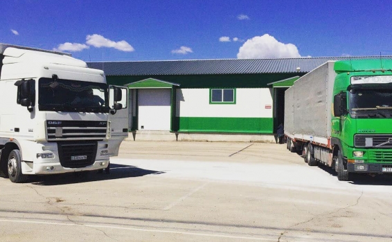 А вот и подоспели на наш СВХ &laquo;Либерал Вэльюз...