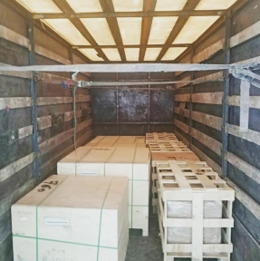 <p>И еще одна партия сборных грузов размещена в транспортном средстве на Тачэн, поданы экспортные декларации. Завтра откроем транзит и отправим в адрес нашего СВХ. Планируя доставку из Китая ближайшей товарной партии, обязательно получите наше коммерческое предложение: просто отправьте информацию о параметрах партии, городе отправления и городе назначения, и все пожелания на нашу корпоративную почту. В течение 24 часов наш специалист свяжется с Вами и предоставит КП.</p>
